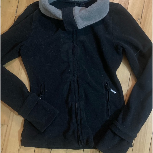 Bench fleece thumb holes high neck 10$ - Picture 1 of 6